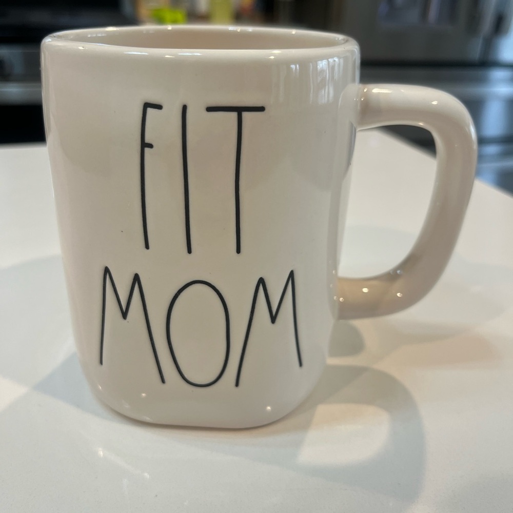 “Fit Mom” Rae Dunn Cream Fit Mom Artisan Mug
